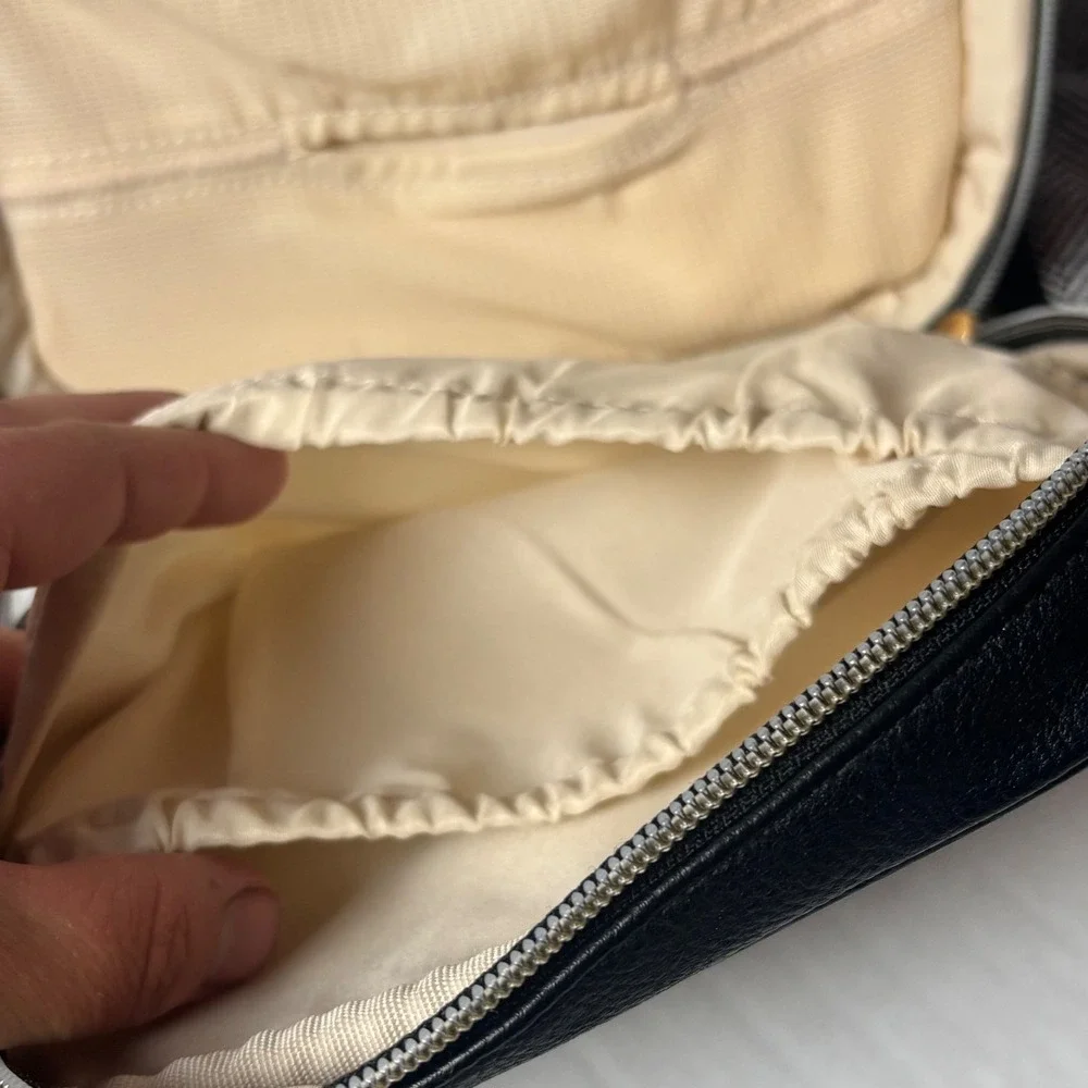 Itzy Ritzy Boss Crossbody Diaper Bag Black Quilted Vegan Leather Gold Hardware